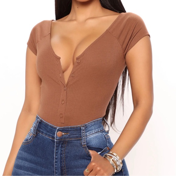 Light brown short sleeve bodysuit - Picture 2 of 2